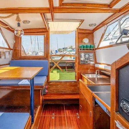 Guestready - Corleone Boat In Parque Nacoes Apartamento