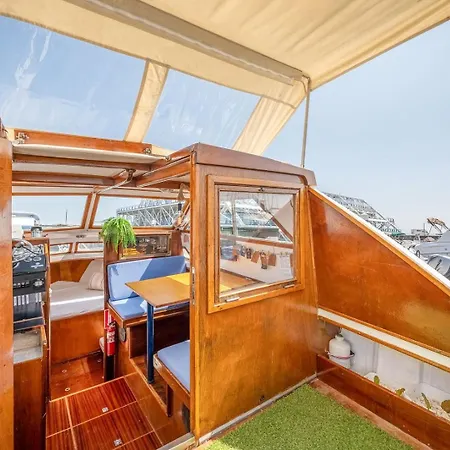 Guestready - Corleone Boat In Parque Nacoes Apartmán